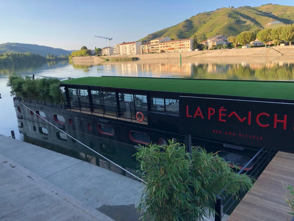 La Peniche - Bed And Bicycle - Tournon Hotel Екстериор снимка