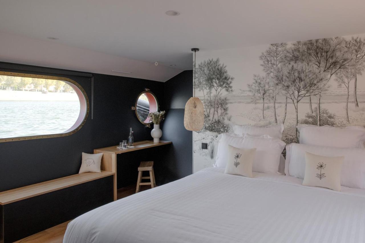 La Peniche - Bed And Bicycle - Tournon Hotel Екстериор снимка